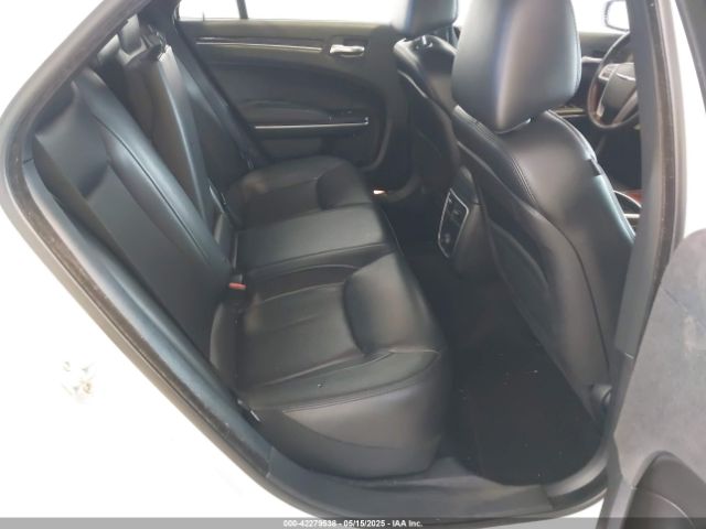2C3CCAAG8EH381206 Chrysler 300