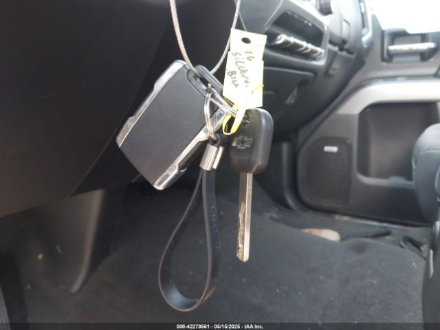 3GCUKREC2GG348990 Chevrolet Silverado 1500 2lt