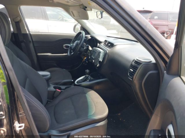 KNDJN2A24F7126251 KIA Soul
