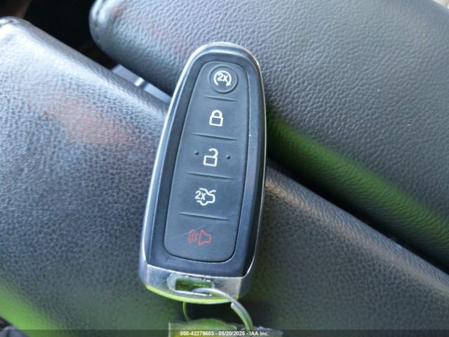 1LNHL9DK0EG606497 Lincoln MKS