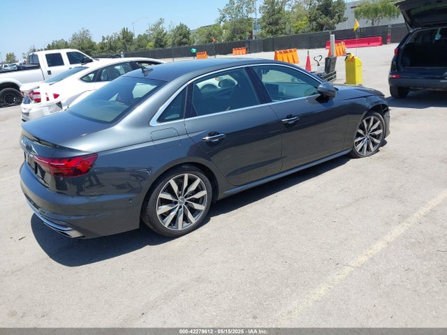 2020 AUDI A4 WAUJMAF40LN012727 Photo 3