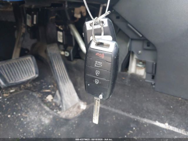 KNDPB3AC3G7869292 KIA Sportage Lx