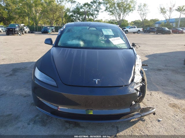 Tesla Model 3 Long Range Rear-wheel Drive 2025 5YJ3E1EA6SF888134 Image 13