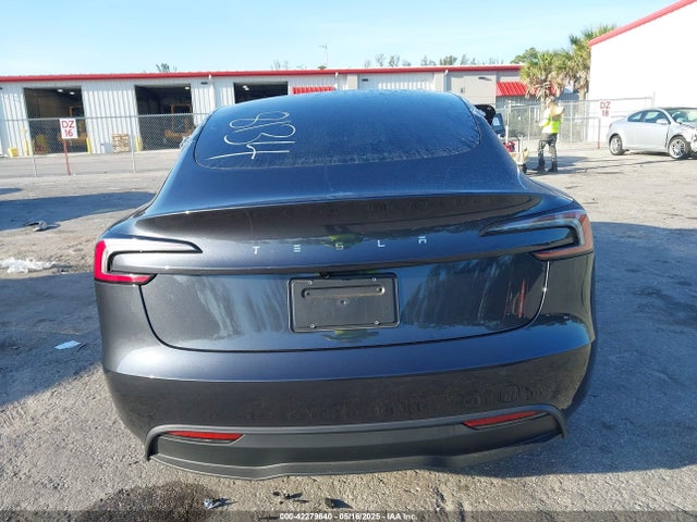 Tesla Model 3 Long Range Rear-wheel Drive 2025 5YJ3E1EA6SF888134 Image 17