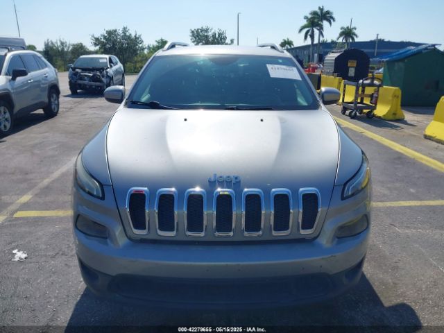 1C4PJMCBXEW128170 Jeep Cherokee Latitude