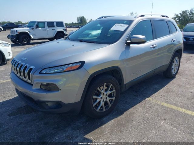 1C4PJMCBXEW128170 Jeep Cherokee Latitude