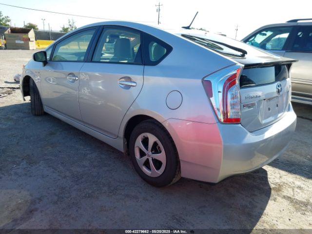 JTDKN3DU4F0422967 Toyota Prius Four