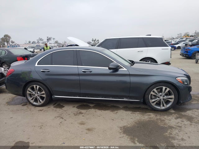 Mercedes-Benz C-Class 2016 55SWF4JB1GU163119 Image 13