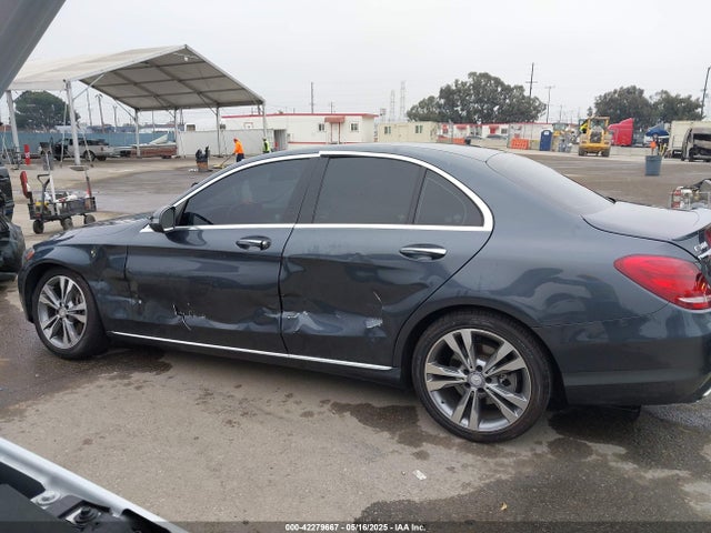 Mercedes-Benz C-Class 2016 55SWF4JB1GU163119 Image 14