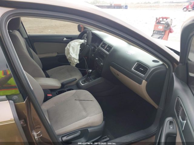 3VW2K7AJ2EM428270 Volkswagen Jetta 2.0l S
