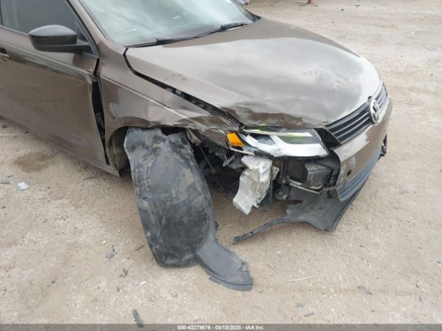 3VW2K7AJ2EM428270 Volkswagen Jetta 2.0l S