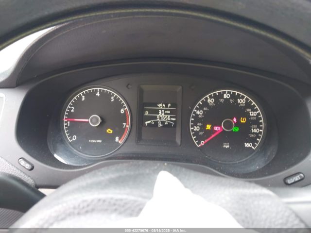 3VW2K7AJ2EM428270 Volkswagen Jetta 2.0l S