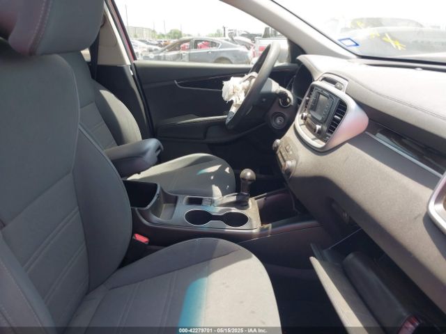 5XYPG4A54HG215334 KIA Sorento 3.3l Lx