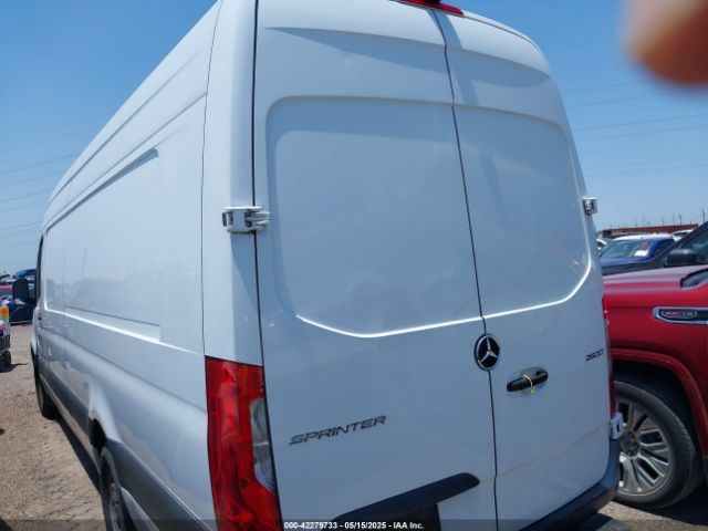 2022 MERCEDES-BENZ SPRINTER 2500 W1Y4EDHY6NT088610 Photo 2