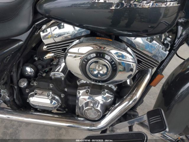 2008 HARLEY-DAVIDSON FLHX 1HD1KB4188Y652700 Photo 7