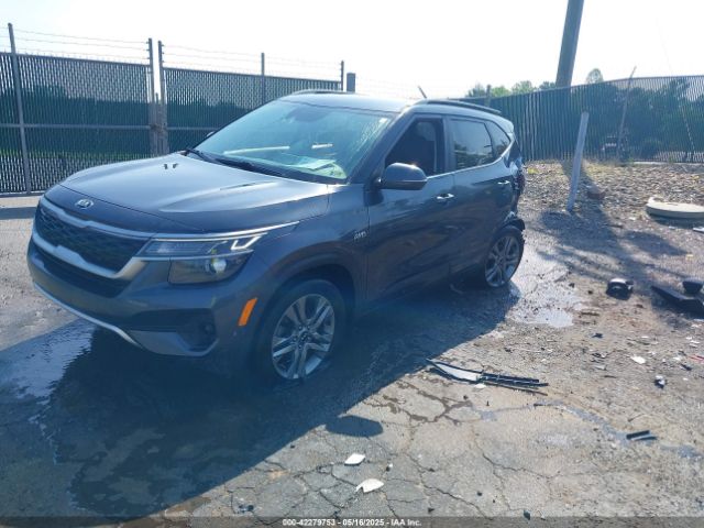 KNDEUCAA2M7149395 KIA SELTOS S
