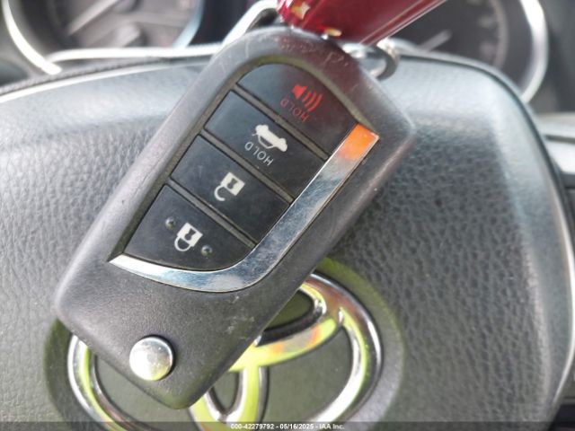 2018 TOYOTA CAMRY 4T1B11HK2JU150201 Photo 10