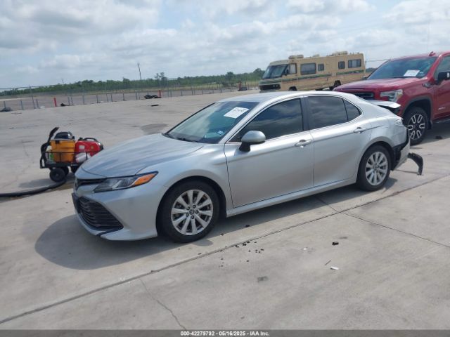 2018 TOYOTA CAMRY 4T1B11HK2JU150201 Photo 1