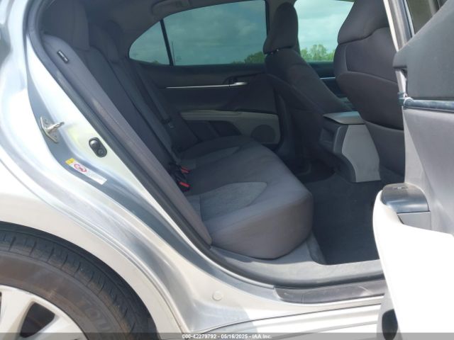 2018 TOYOTA CAMRY 4T1B11HK2JU150201 Photo 7