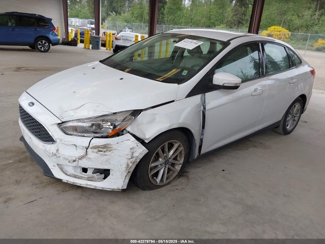 1FADP3F23HL337317 Ford FOCUS SE