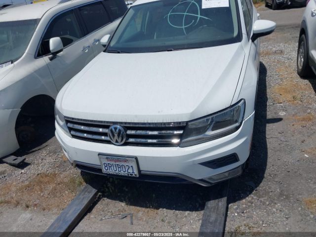 3VV1B7AX8JM032990 Volkswagen Tiguan 2.0t S
