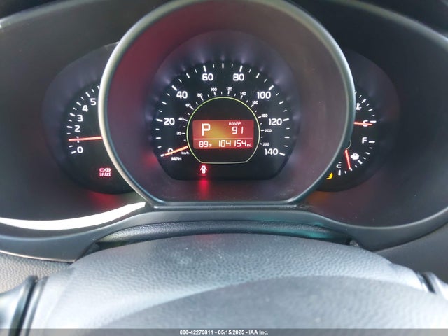 KNDJN2A27G7831627 KIA Soul