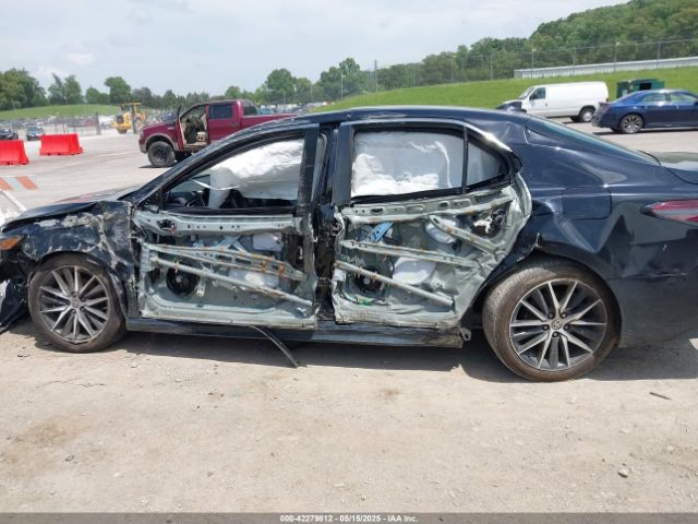 4T1T11AK9PU721786 Toyota CAMRY SE