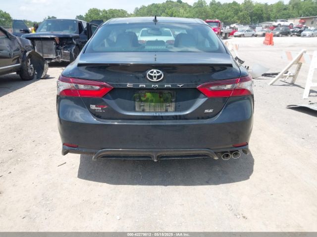 4T1T11AK9PU721786 Toyota CAMRY SE
