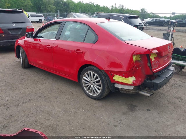 3VWD17AJ7FM204019 Volkswagen Jetta 1.8t Se