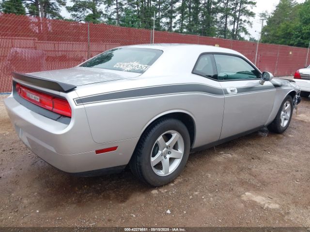 2009 DODGE CHALLENGER 2B3LJ44VX9H588846 Photo 3