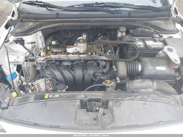 5NPD84LF1JH246951 Hyundai Elantra Value Edition