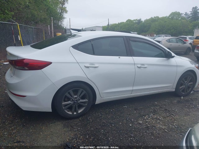 5NPD84LF1JH246951 Hyundai Elantra Value Edition