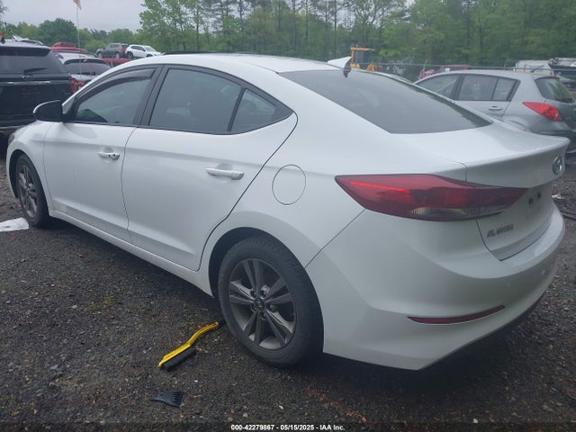 5NPD84LF1JH246951 Hyundai Elantra Value Edition