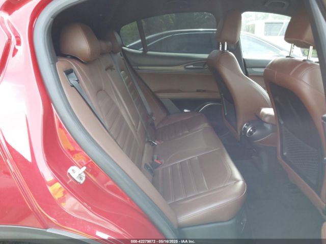 2018 ALFA ROMEO STELVIO ZASFAKNN5J7B91860 Photo 7