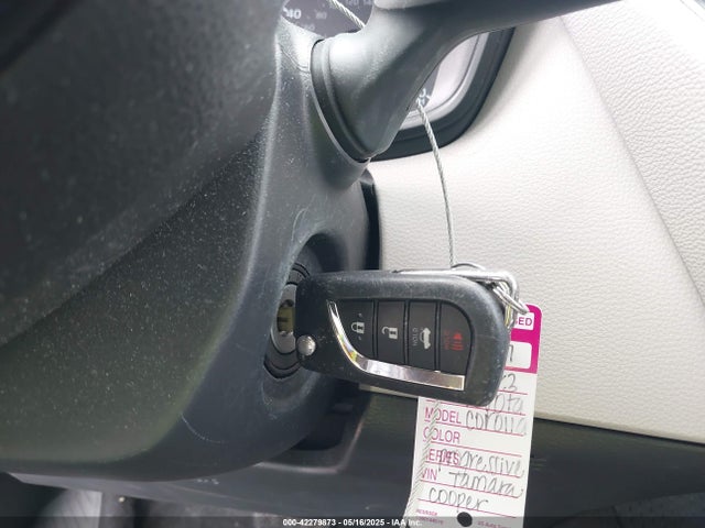 5YFB4MDE0PP073153 Toyota COROLLA LE