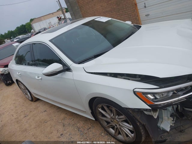 1VWBS7A35GC047664 Volkswagen Passat 1.8t Se