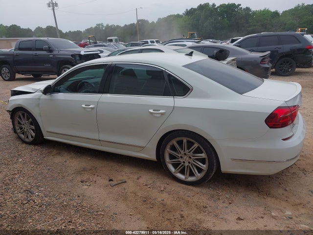 1VWBS7A35GC047664 Volkswagen Passat 1.8t Se