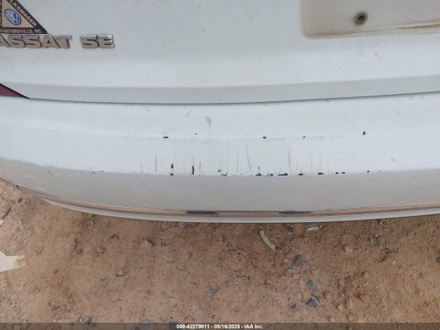 1VWBS7A35GC047664 Volkswagen Passat 1.8t Se