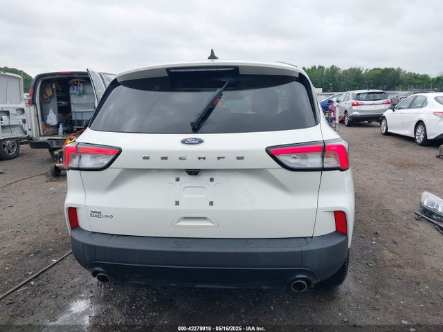 1FMCU0G6XMUB32625 Ford ESCAPE SE