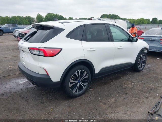1FMCU0G6XMUB32625 Ford ESCAPE SE
