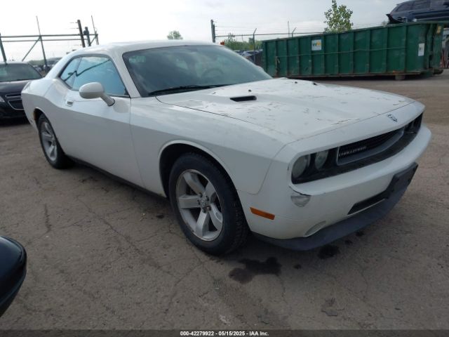2009 DODGE CHALLENGER 2B3LJ44V39H577140