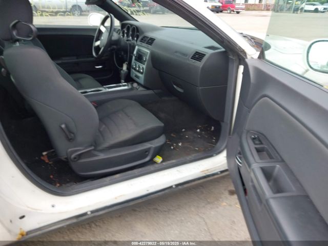 2009 DODGE CHALLENGER 2B3LJ44V39H577140 Photo 4