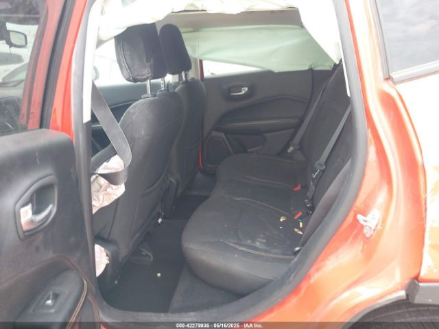 2018 JEEP COMPASS 3C4NJCAB0JT461627 Photo 7