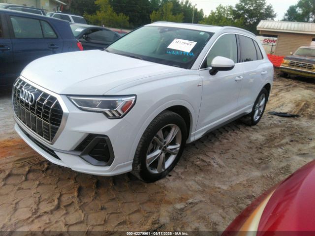 2022 AUDI Q3 WA1EECF35N1035137 Photo 1