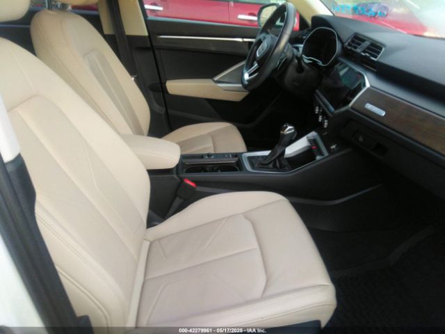 2022 AUDI Q3 WA1EECF35N1035137 Photo 4