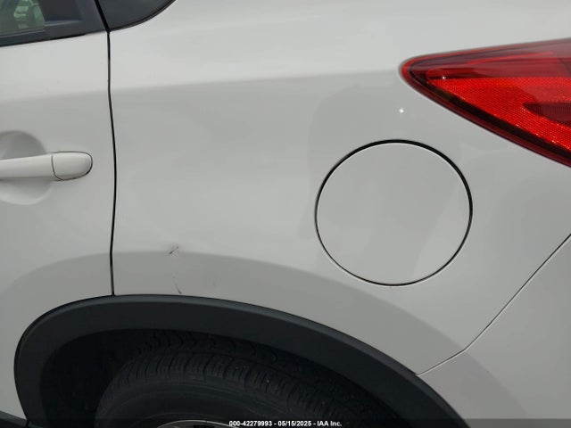 Mazda py 2016 JM3KE4BY7G0764563 Image 17