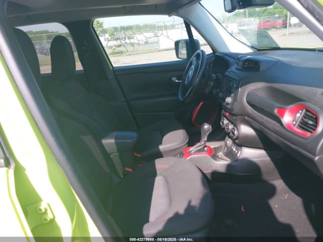 ZACCJBCB0HPF27223 Jeep Renegade Trailhawk 4x4