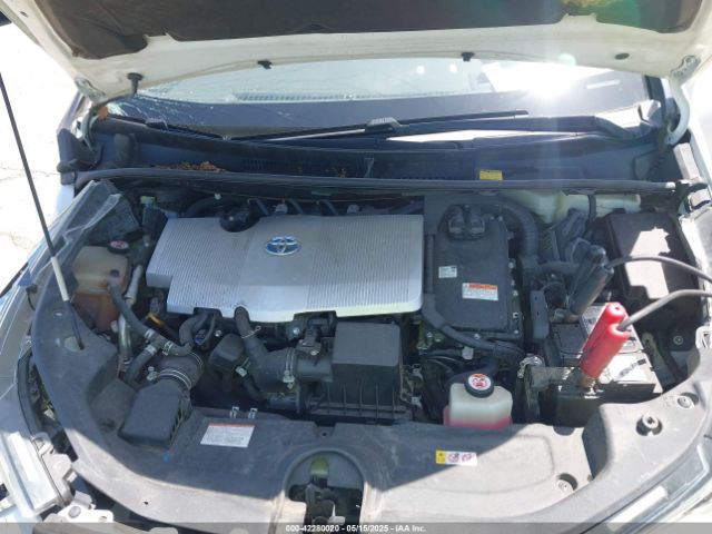 JTDKARFU8J3054828 Toyota 2zr-fxe,1nm