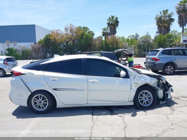 JTDKARFU8J3054828 Toyota 2zr-fxe,1nm