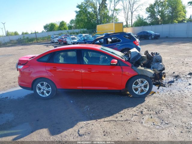 1FADP3F2XEL218112 Ford FOCUS SE